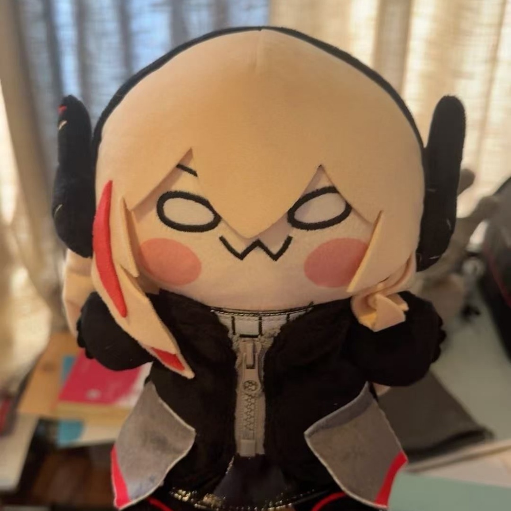 Game Girls Frontline M4 SOPMOD - Cosplay Plushie Prop のレビューと価格
