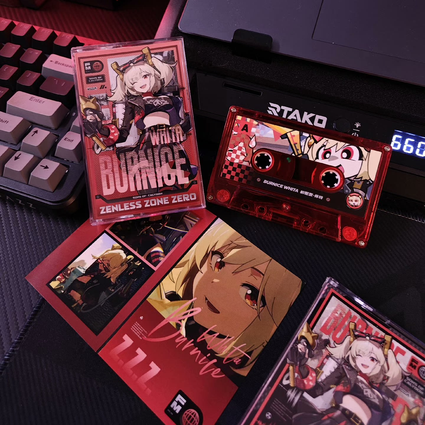Game Zenless Zone Zero Burnice - Burnice Cosplay Prop のレビューと価格